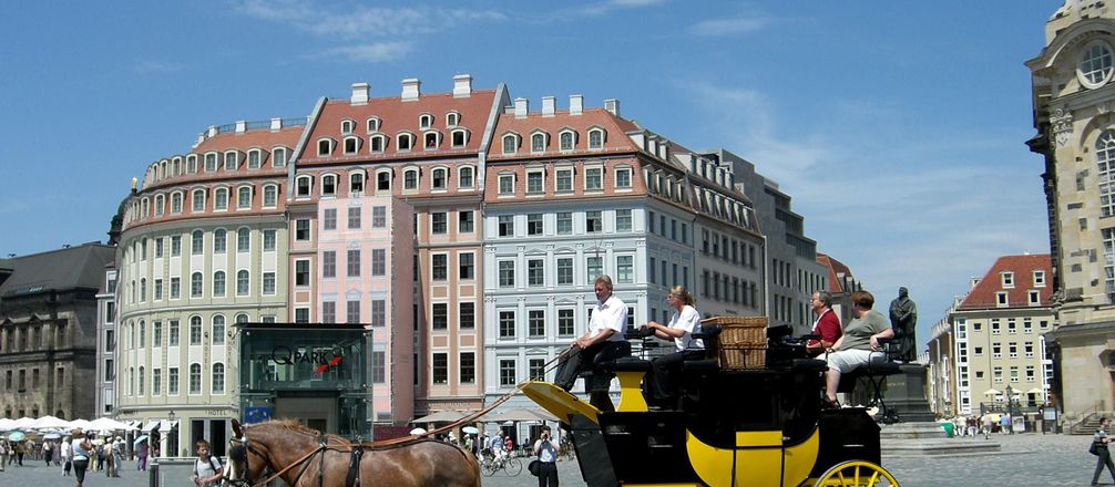 menschen kennenlernen dresden Interessante menschen kennenlernen alte bekannte wieder treffen dresden xing-weihnachtsfest im innenhof des taschenbergpalais. menschen kennenlernen dresden Interessante menschen kennenlernen alte bekannte wieder treffen dresden xing-weihnachtsfest im innenhof des taschenbergpalais.